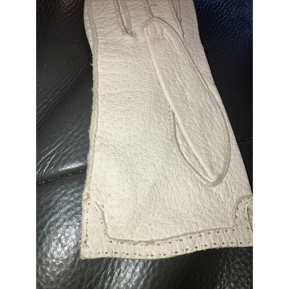 Ben Berger Vintage Off White Pebbled‎ Leather Mid Length Gloves, Cream Textured